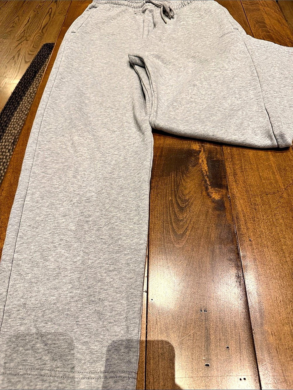 Hollister Feel Good Wide-Leg Logo Graphic Sweatpants Gray Small